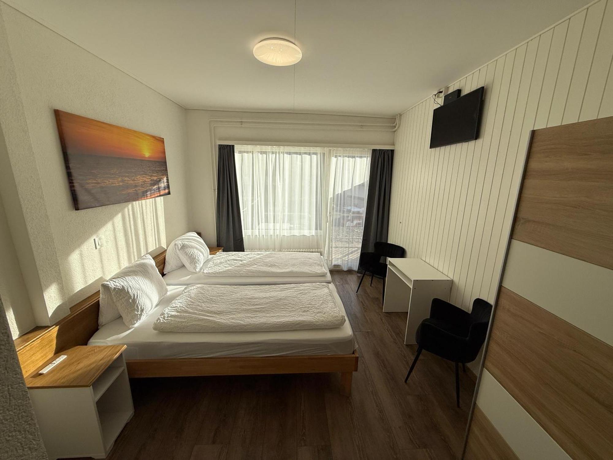 Hotel Christina Вильдерсвиль Экстерьер фото