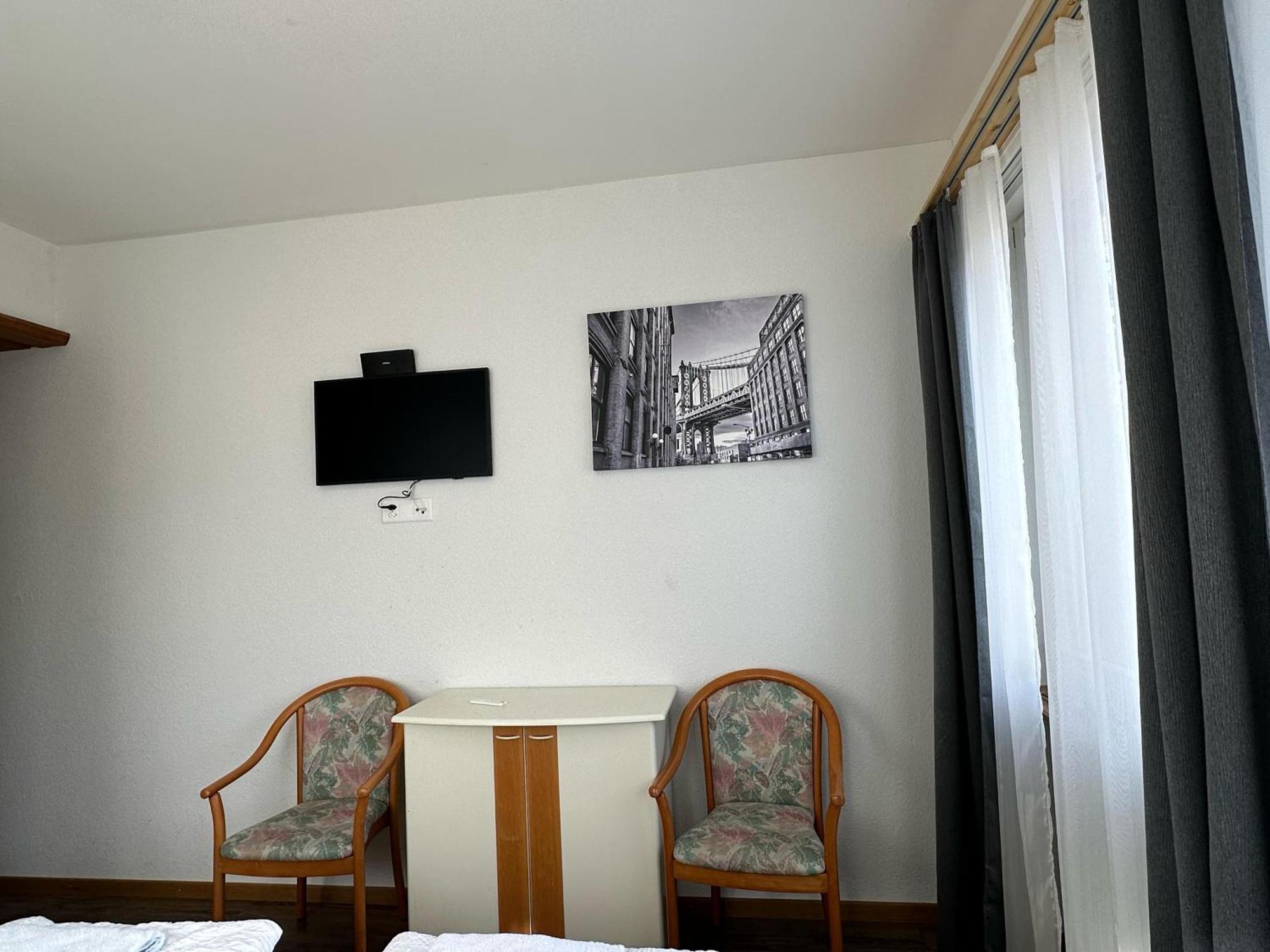Hotel Christina Вильдерсвиль Экстерьер фото