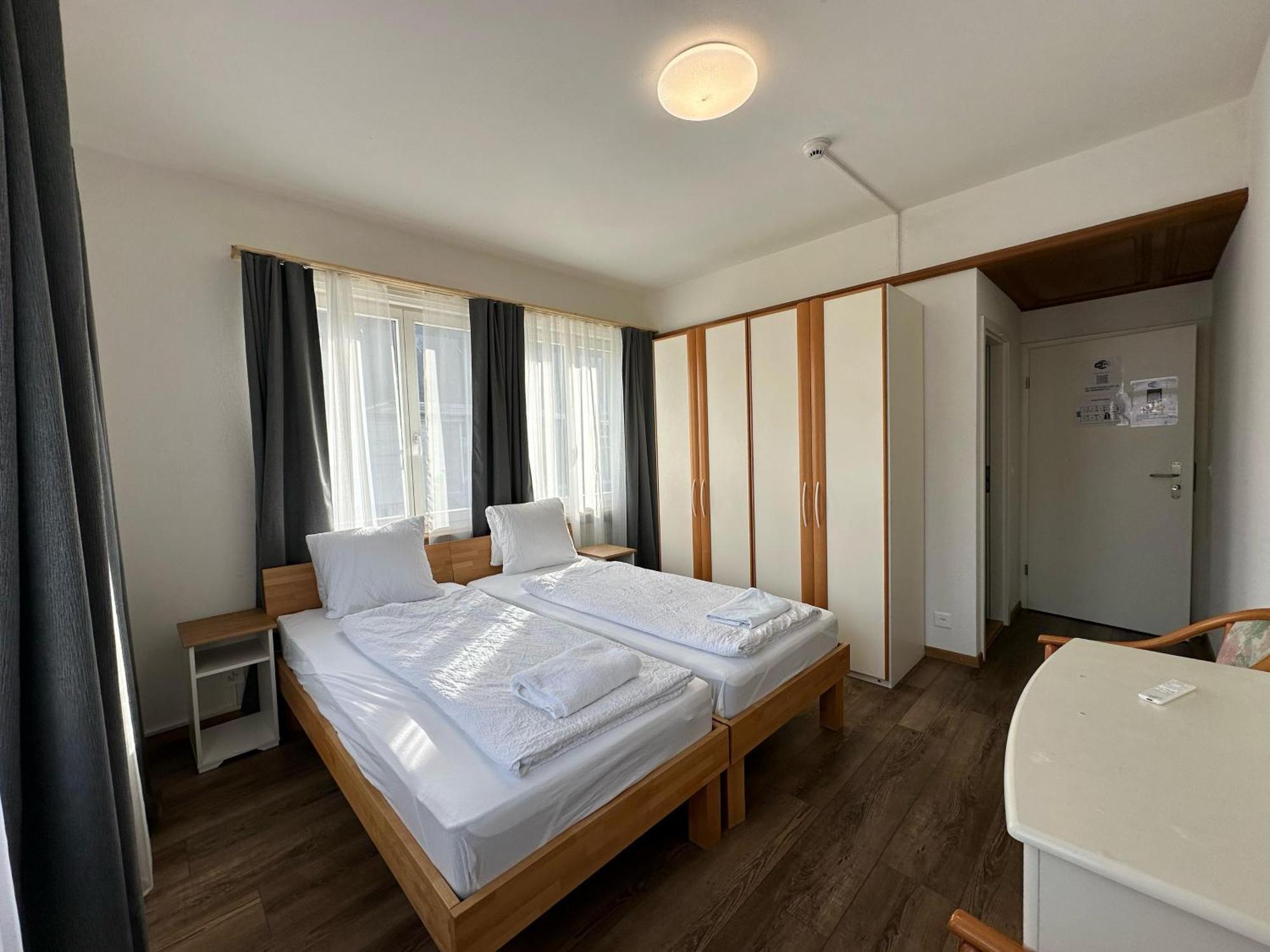 Hotel Christina Вильдерсвиль Экстерьер фото